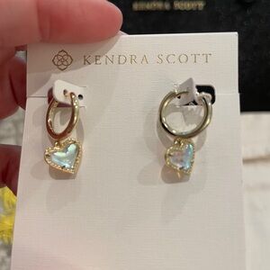 Kendra Scott Ari Heart Gold Huggie Earrings in Dichroic Glass
